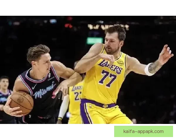 东契奇60分8连胜庆祝闭眼累瘫 湖人全队为他狂欢祝贺