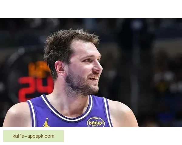 东契奇豪取32分7助攻末节低迷错失绝平球队连胜终结